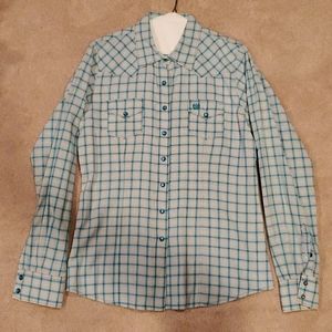 Cinch snap shirt